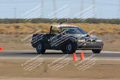 media/Oct-02-2022-24 Hours of Lemons (Sun) [[cb81b089e1]]/915am (I-5)/